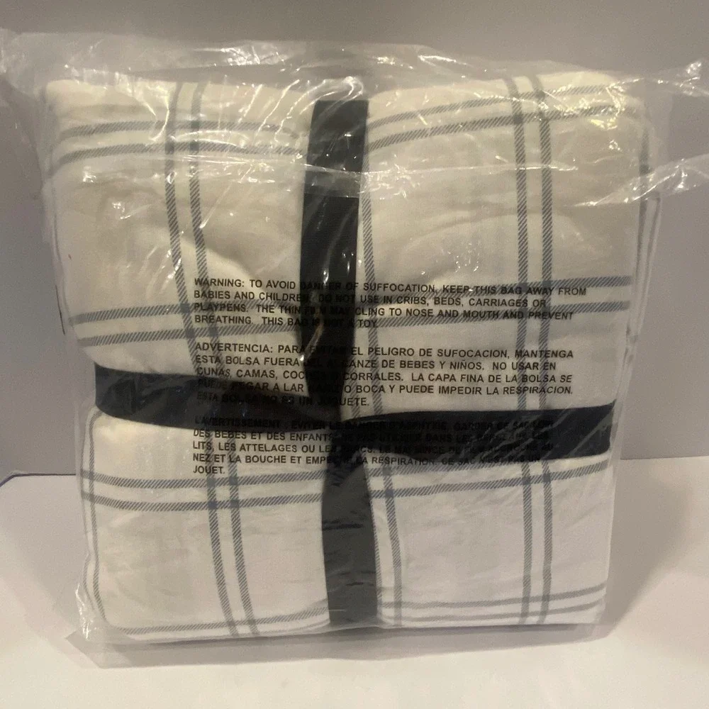 Eddie Bauer Flannel Sheet Set Twin White Navy Blue New Windowpane Plaid Home